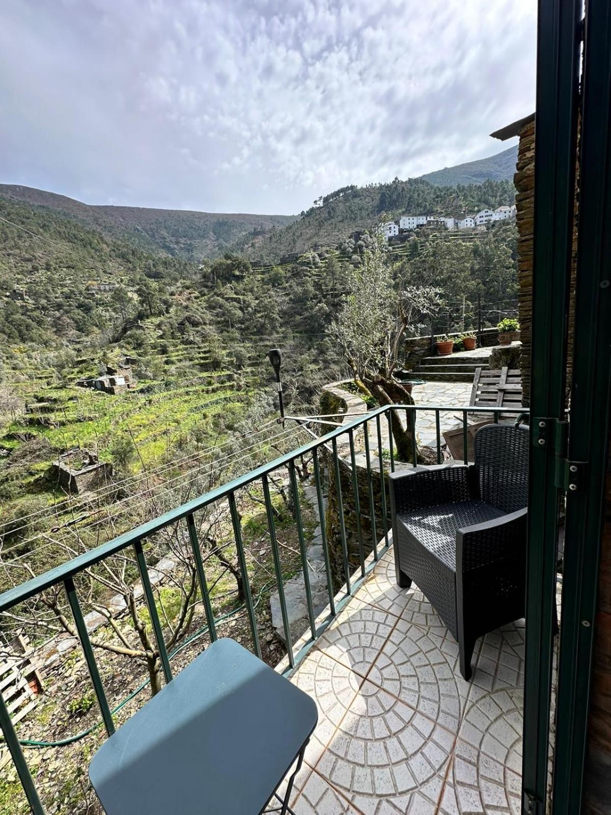 Holiday home Dreams In Xisto Piodao